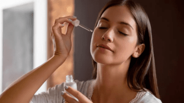 the Best Face Serum Based on Your Skin Type in India